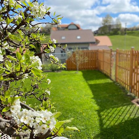 Naturnahe Familienwohnung Ruschegg Zewnętrze zdjęcie