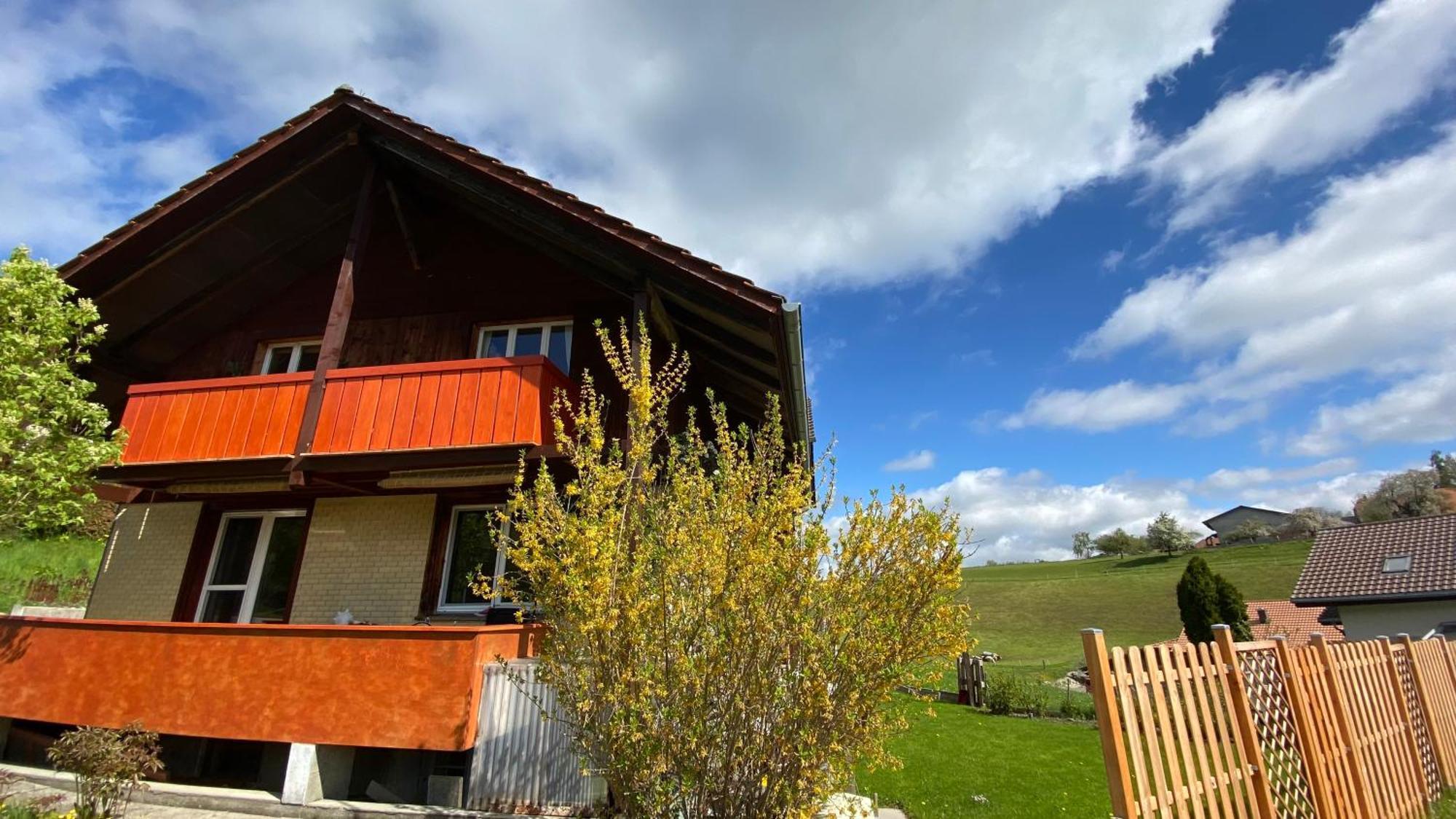 Naturnahe Familienwohnung Ruschegg Zewnętrze zdjęcie