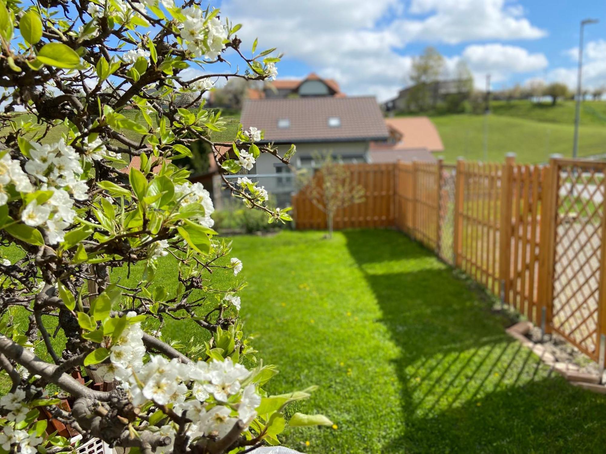 Naturnahe Familienwohnung Ruschegg Zewnętrze zdjęcie